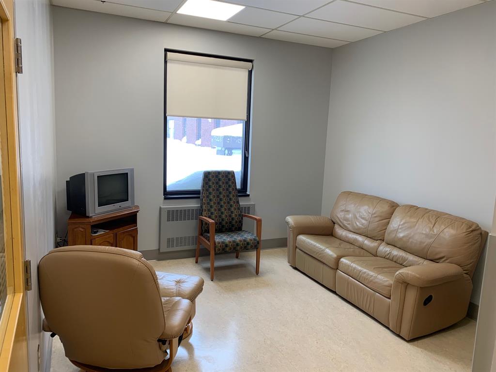 Family Centred Care Suite Living Area